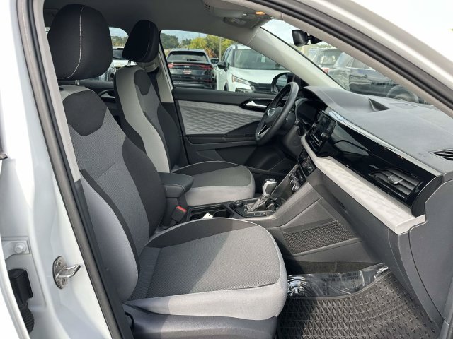 Used 2023 Volkswagen Taos S w/ Driver Assistance Package AWD/4WD image 9