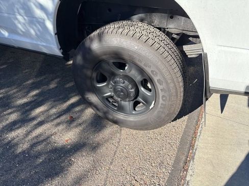 Used 2025 RAM 3500 Tradesman image 28