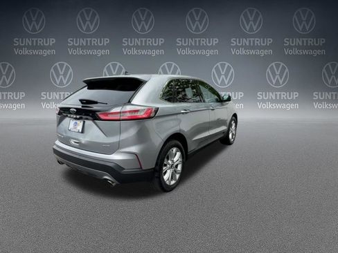 Used 2024 Ford Edge Titanium image 23