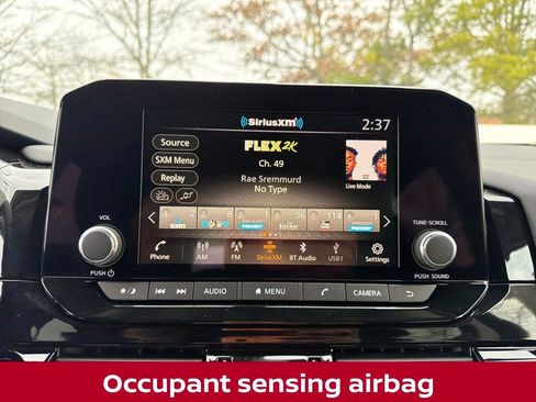 New 2025 Nissan Pathfinder SV w/ Black Appearance Package image 22