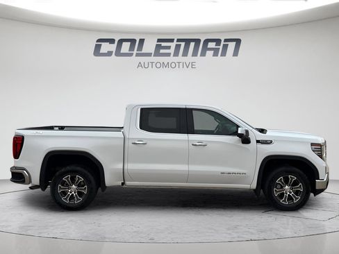 Used 2025 GMC Sierra 1500 SLT image 6