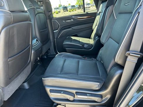 Used 2021 Cadillac Escalade Premium Luxury w/ Driver Assist Tech Package AWD/4WD image 26