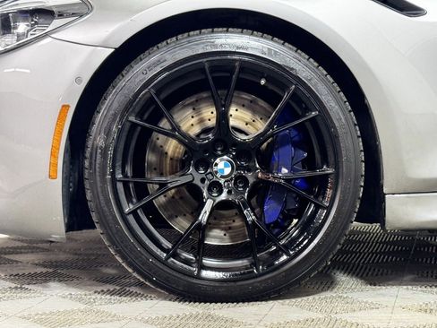 Used 2019 BMW M5 w/ Executive Package image 2