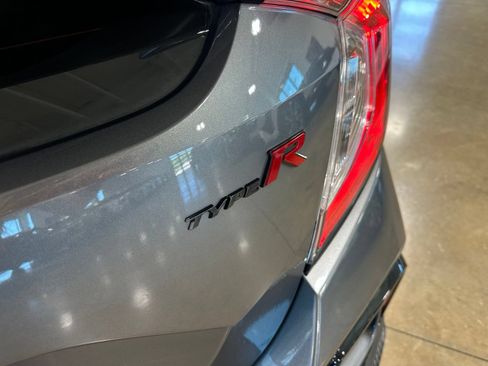 Used 2020 Honda Civic Type R image 7