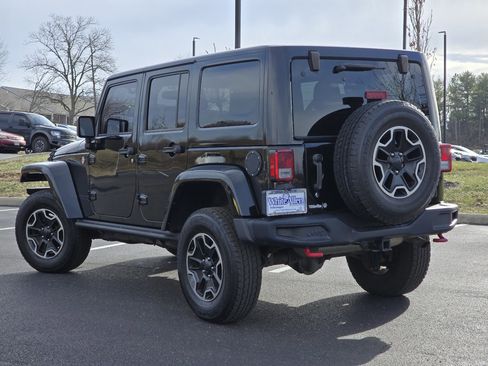 Used 2015 Jeep Wrangler Unlimited Rubicon image 26