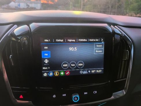 Certified 2023 Chevrolet Traverse LT image 26