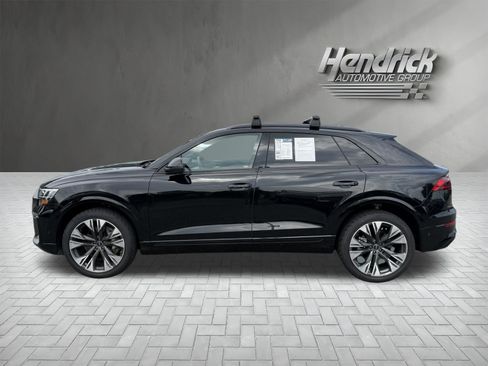 Used 2024 Audi Q8 Premium Plus AWD/4WD image 7