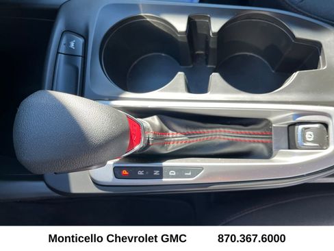 Used 2024 Chevrolet Trax RS w/ Driver Confidence Package image 17