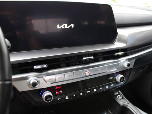 Used 2023 Kia Telluride S AWD/4WD image 21