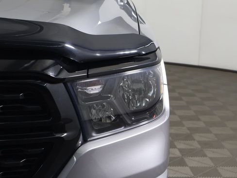 Used 2022 RAM 1500 Big Horn AWD/4WD image 12