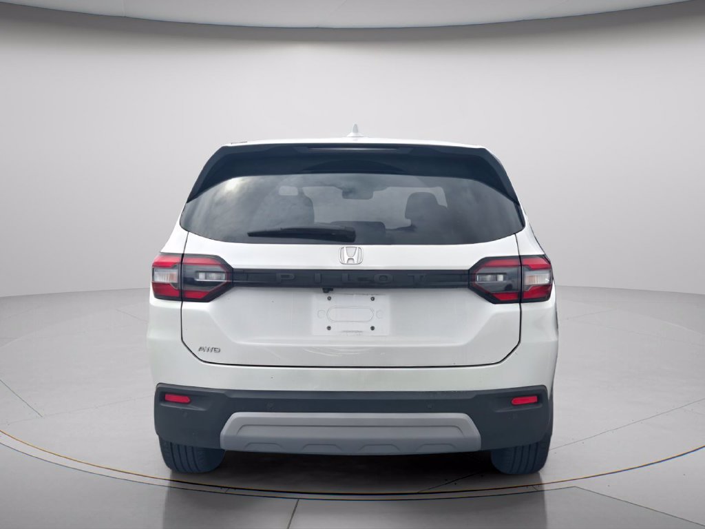 Used 2025 Honda Pilot EX-L image 5
