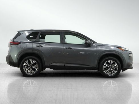 Used 2023 Nissan Rogue SV AWD/4WD image 6