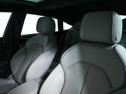 Used 2023 Audi A5 2.0T Prestige image 5