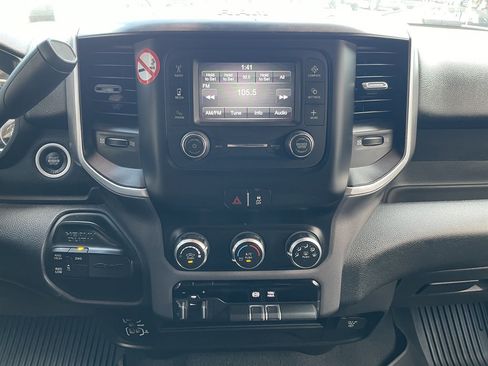 Used 2023 RAM 2500 Big Horn w/ Cold Weather Group AWD/4WD image 32