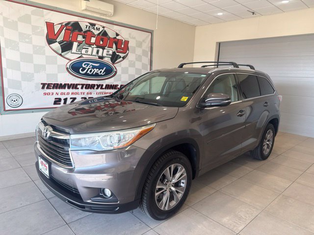 Used 2015 Toyota Highlander XLE FWD image 1