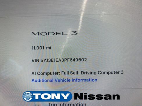 Used 2023 Tesla Model 3 Standard Range RWD image 15