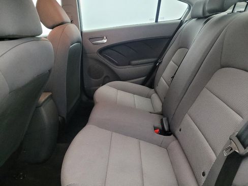 Used 2018 Kia Forte LX image 18