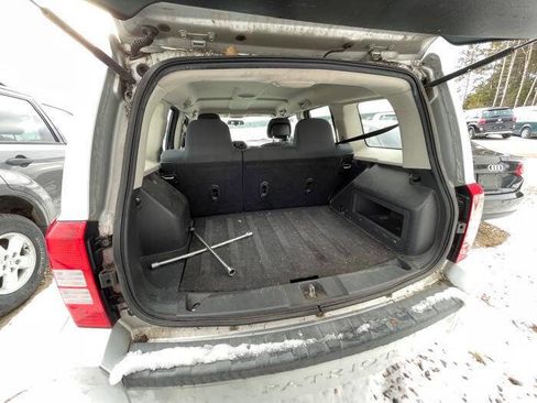 Used 2010 Jeep Patriot Sport w/ PWR Equipment Group image 25