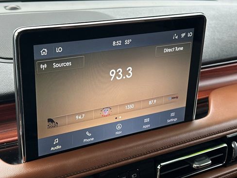 Used 2024 Lincoln Aviator Reserve AWD/4WD image 26