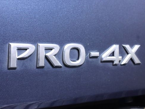Used 2014 Nissan Titan PRO-4X image 37