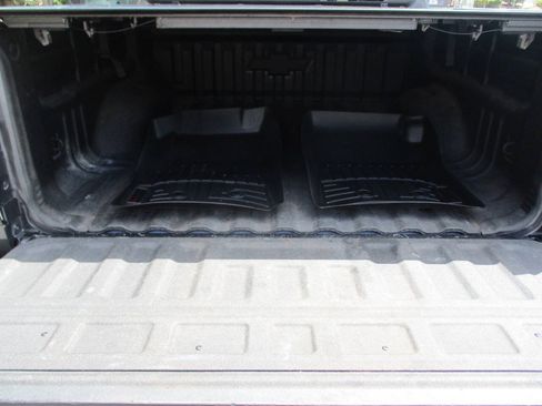 Used 2017 Chevrolet Colorado LT w/ LT Convenience Package RWD image 33