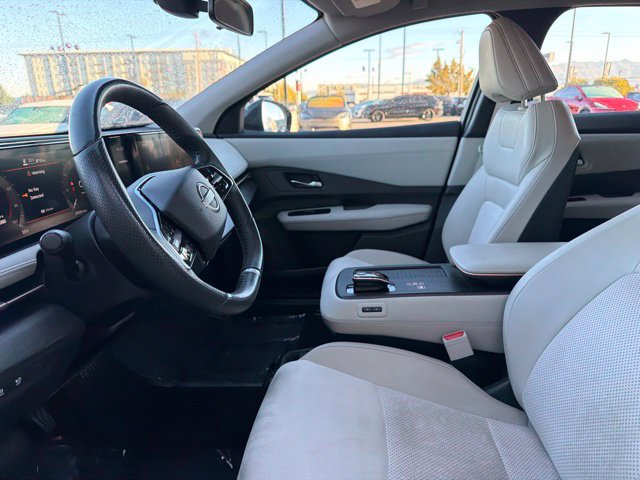 Used 2023 Nissan Ariya AWD image 20