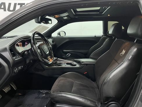 Used 2020 Dodge Challenger R/T Scat Pack image 19