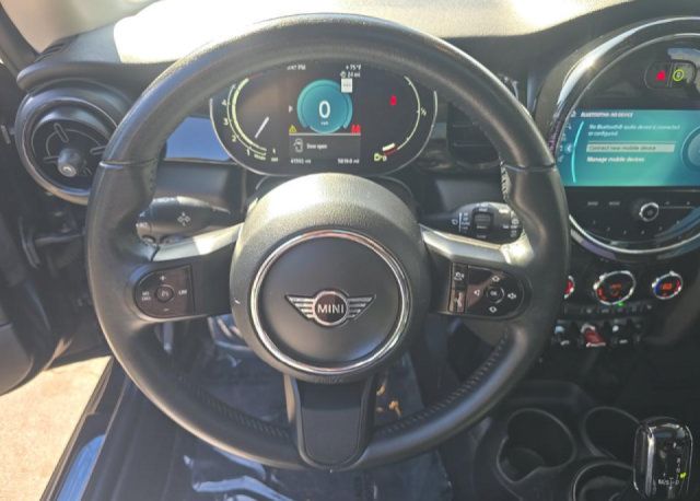 Used 2023 MINI Cooper 2-Door Hardtop FWD image 12