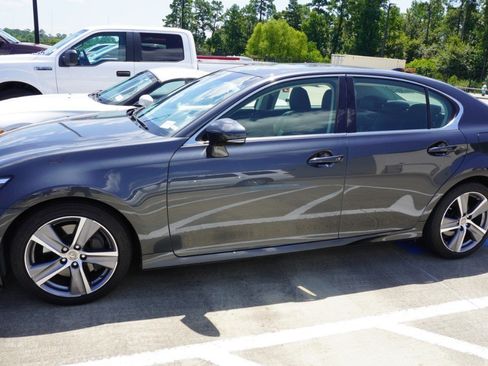 Used 2017 Lexus GS 350 RWD image 4