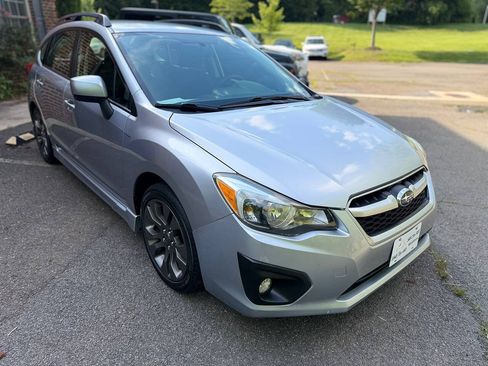 Used 2012 Subaru Impreza 2.0i Sport Premium AWD/4WD image 8