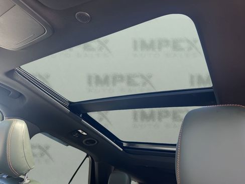 Used 2022 Ford Explorer Timberline image 11