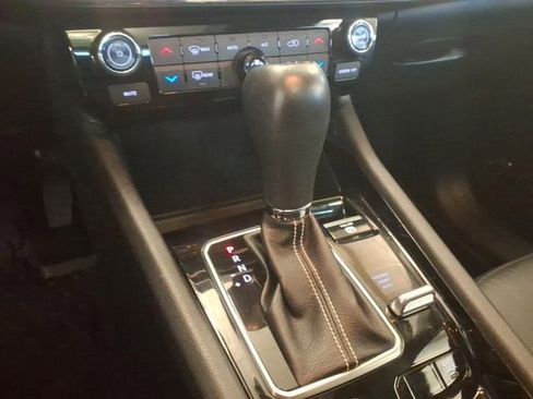 Certified 2022 Jeep Compass High Altitude AWD/4WD image 16