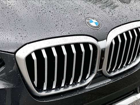 Certified 2024 BMW X3 xDrive30i w/ Premium Package w/ZPA image 32