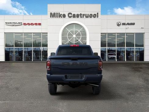 New 2026 RAM 2500 Big Horn AWD/4WD image 7