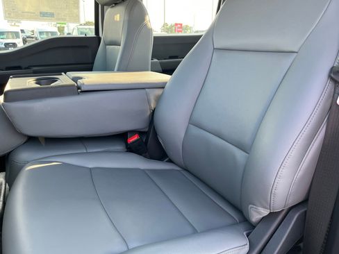 New 2026 Ford F350 XL w/ FX4 Off-Road Package image 18