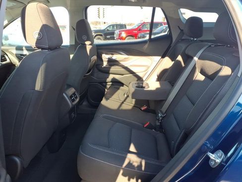 Certified 2022 GMC Terrain SLE w/ Driver Convenience Package image 5