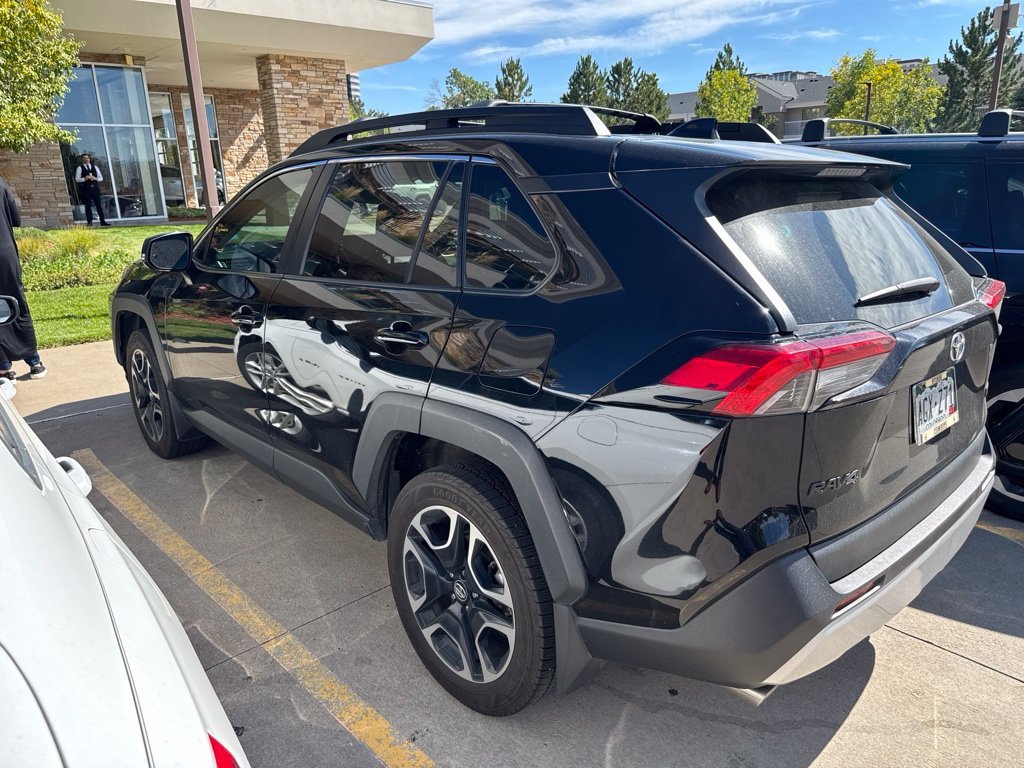 Used 2019 Toyota RAV4 Adventure AWD/4WD image 4