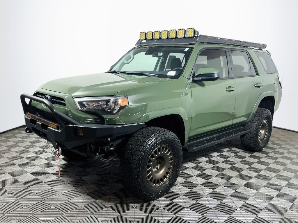 Used 2021 Toyota 4Runner Trail Special Edition AWD/4WD image 3
