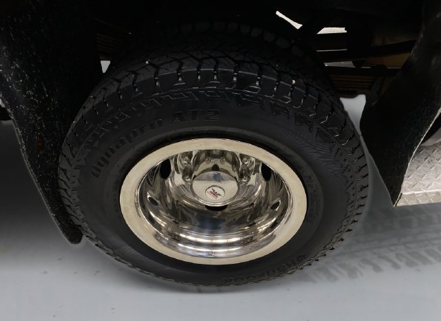 Used 1998 Chevrolet Silverado 3500 4x4 Extended Cab w/ Preferred Equipment Group 2 image 17