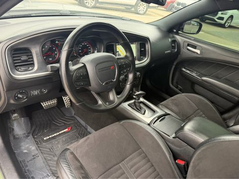 Used 2020 Dodge Charger Scat Pack w/ Daytona Edition Group RWD image 16