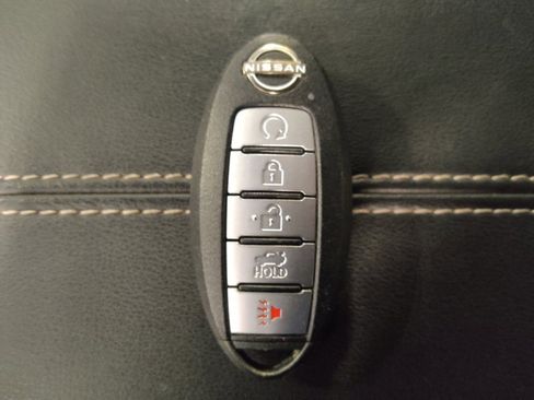 Used 2024 Nissan Altima 2.5 SV image 32