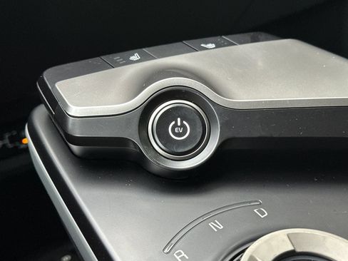 New 2025 Kia EV6 Light w/ Light LR Technology Package image 23