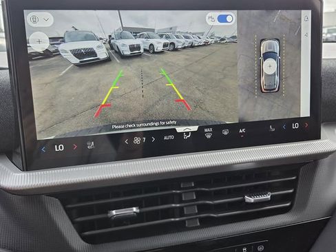 New 2026 Ford Explorer Tremor w/ Tremor Convenience Package image 8