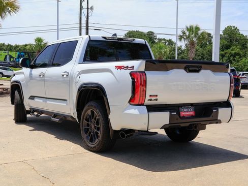 Used 2025 Toyota Tundra Platinum w/ TRD Off-Road Package AWD/4WD image 23