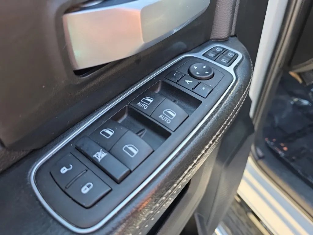 Used 2024 RAM 2500 Big Horn AWD/4WD image 14