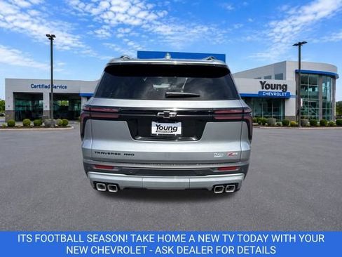 New 2027 Chevrolet Traverse Z71 w/ Driver Confidence Package AWD/4WD image 6
