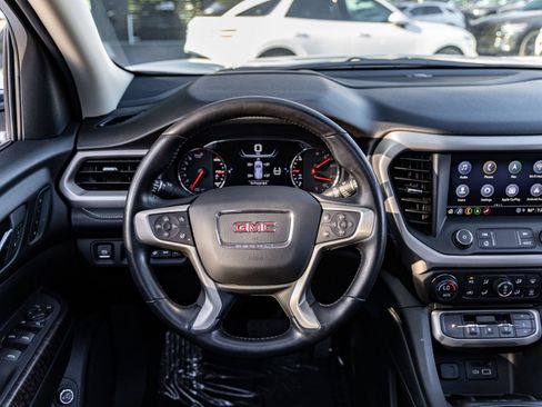 Used 2021 GMC Acadia Denali w/ Denali Ultimate Package AWD/4WD image 27
