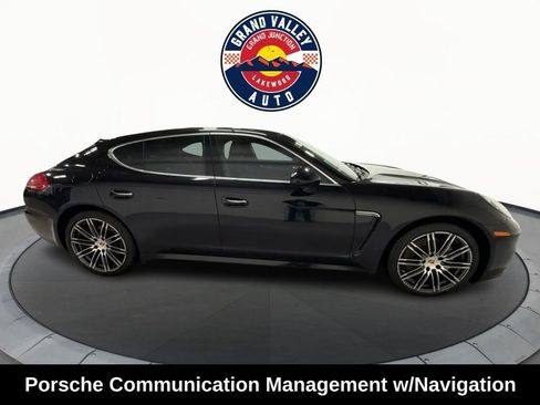 Used 2016 Porsche Panamera 4S image 5