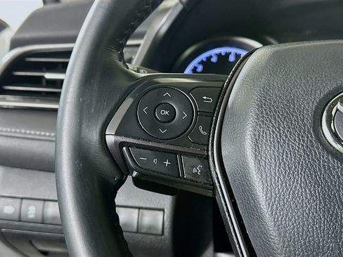 Used 2023 Toyota Camry SE FWD image 15