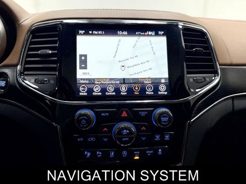 Used 2020 Jeep Grand Cherokee Summit image 25